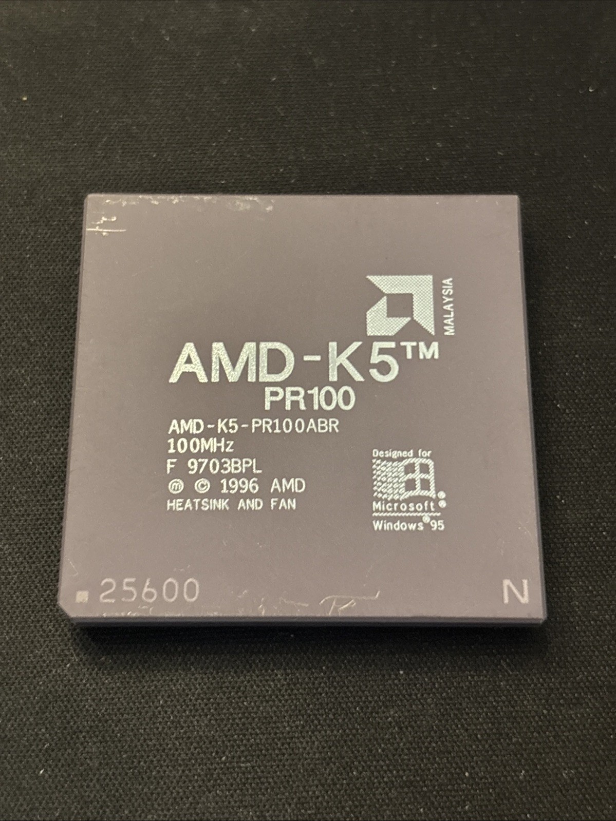 Socket 7 CPU - AMD K5 PR100 - AMD-K5-PR100ABR - 100MHz (1002)