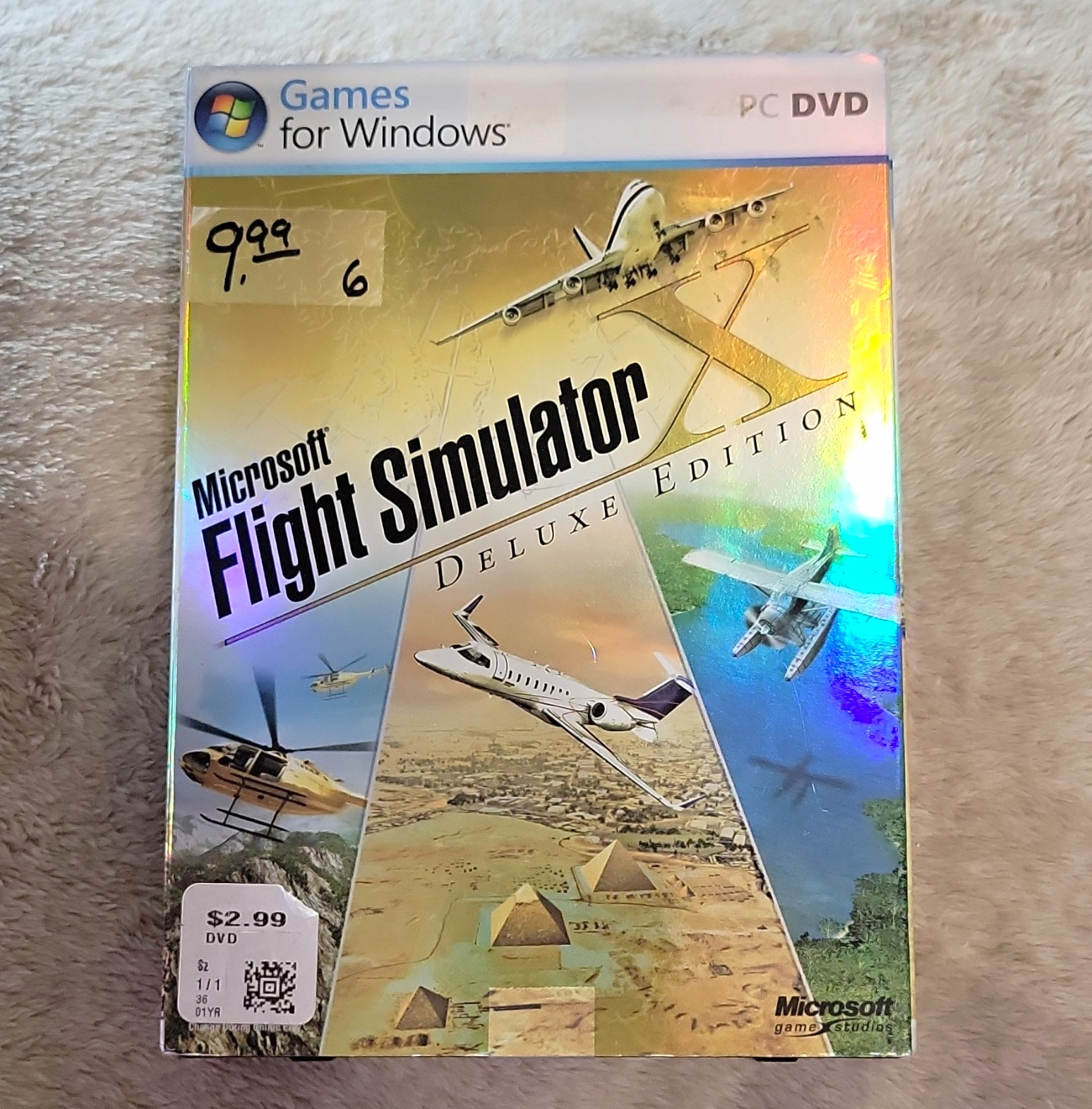 Microsoft Flight Simulator X Deluxe Edition PC DVD for Windows, English