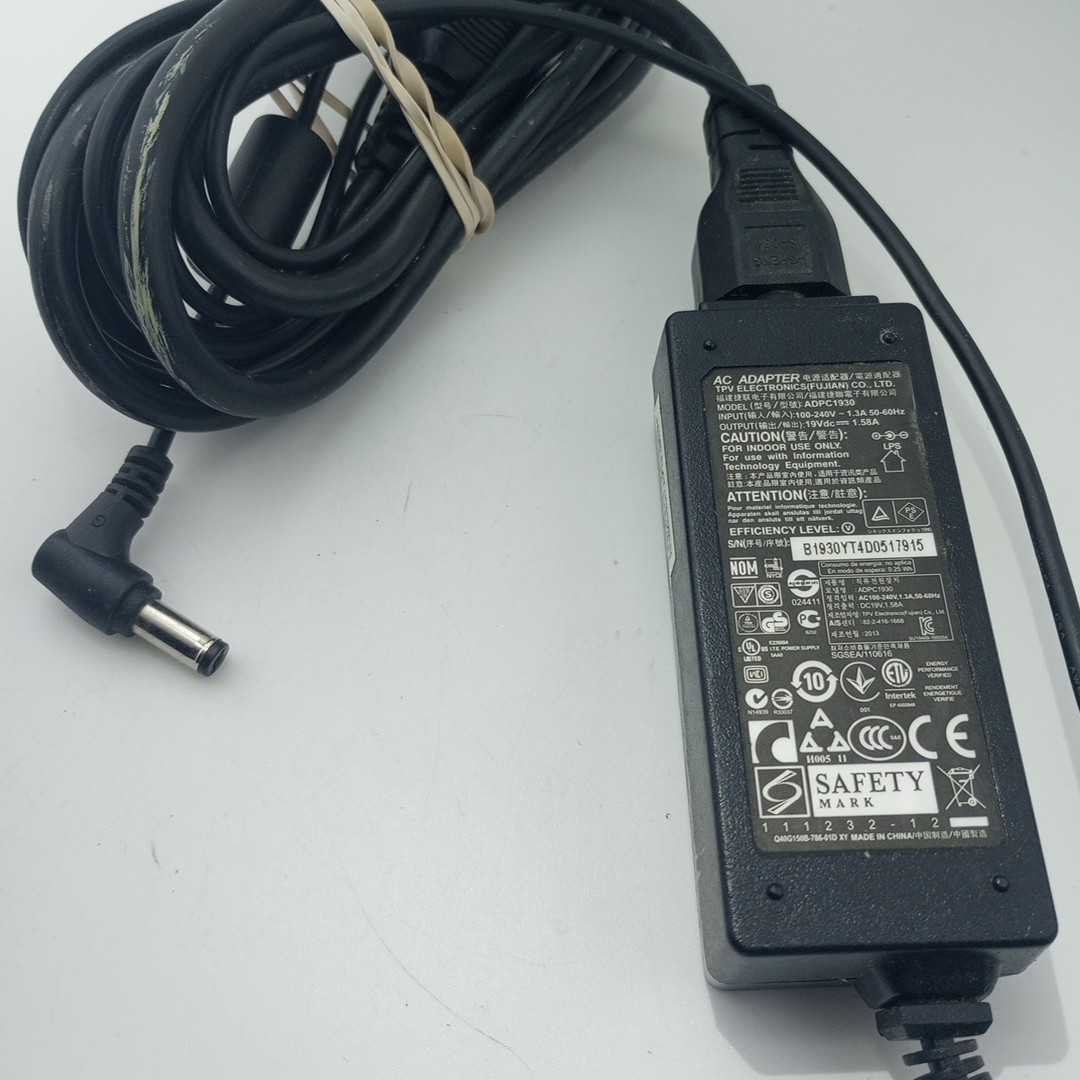 #T) TPV Electronics AC ADAPTER POWER SUPPLY ADPC1930 19V 1.58A - 
