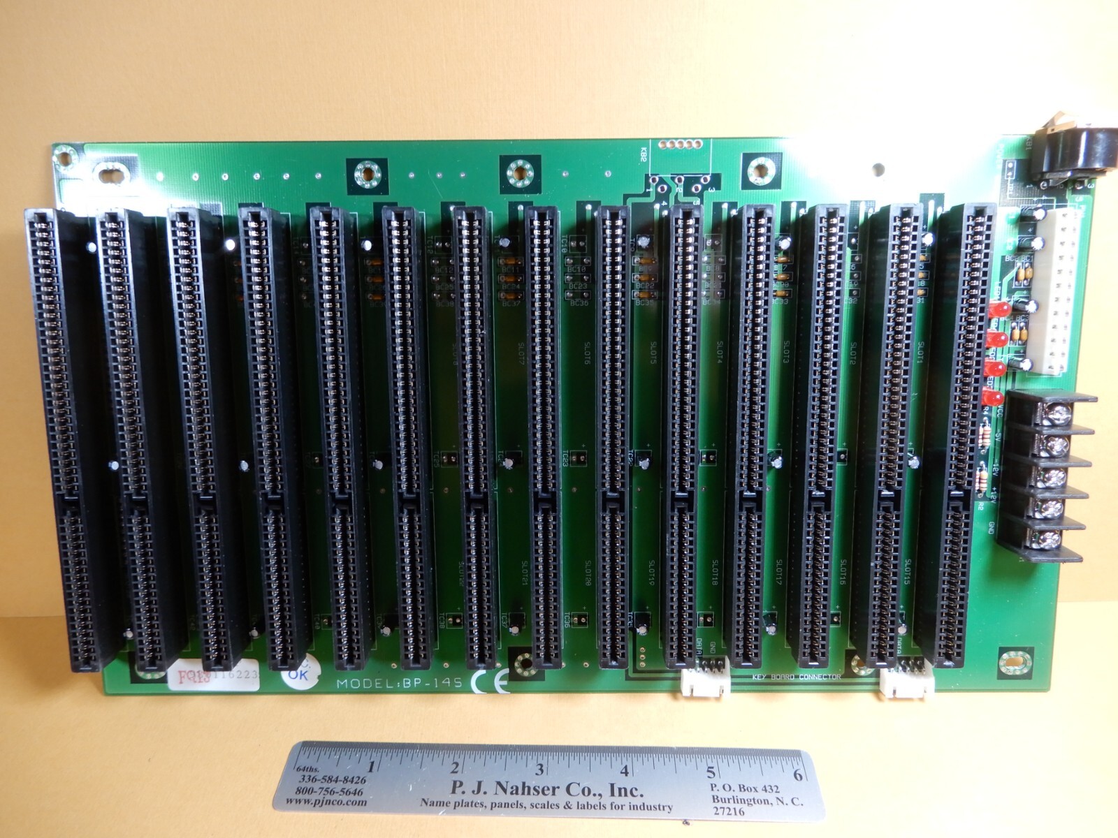 Model BP-14S Passive Backplane Beautiful Condition NOS?