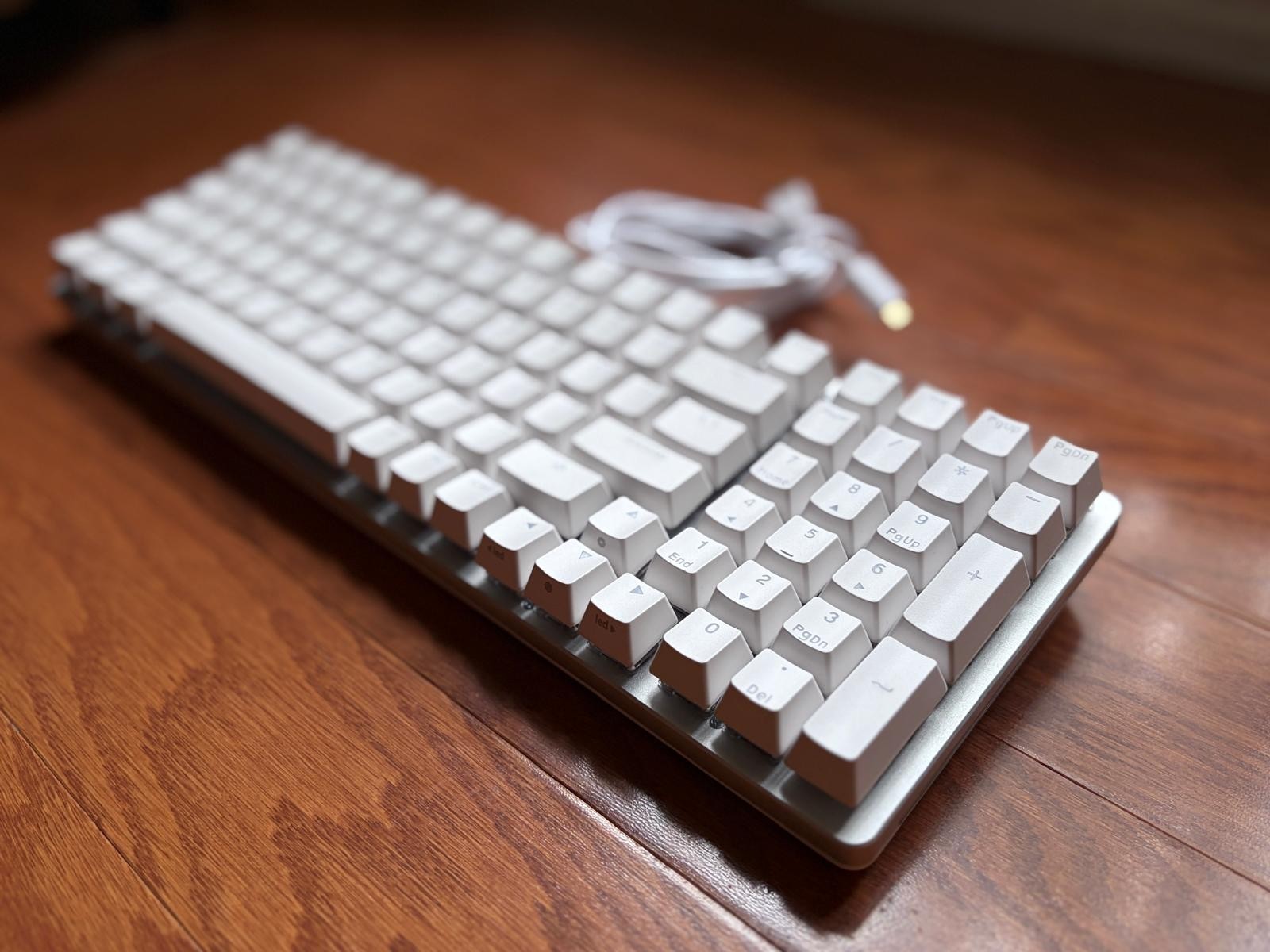 Glorious GMMK2 Compact Mechanical Gaming Keyboard - White, US English