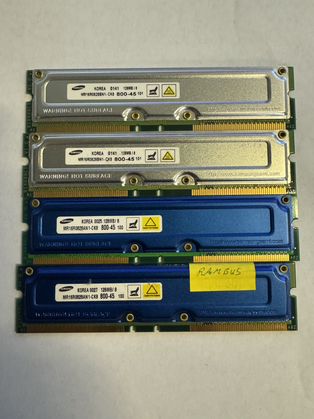 Samsung 512MB (4x128MB) RDRAM RIMM PC800-45 184-Pin