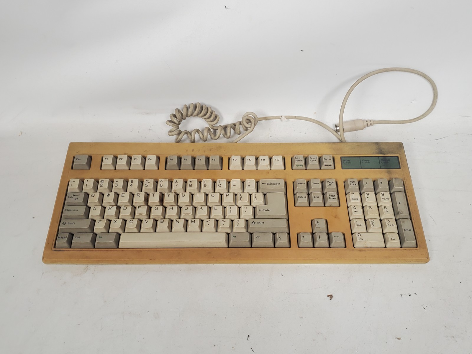 Vintage BTC BTC-53 Computer Mechanical Keyboard HACF Halt & Catch Fire Prop