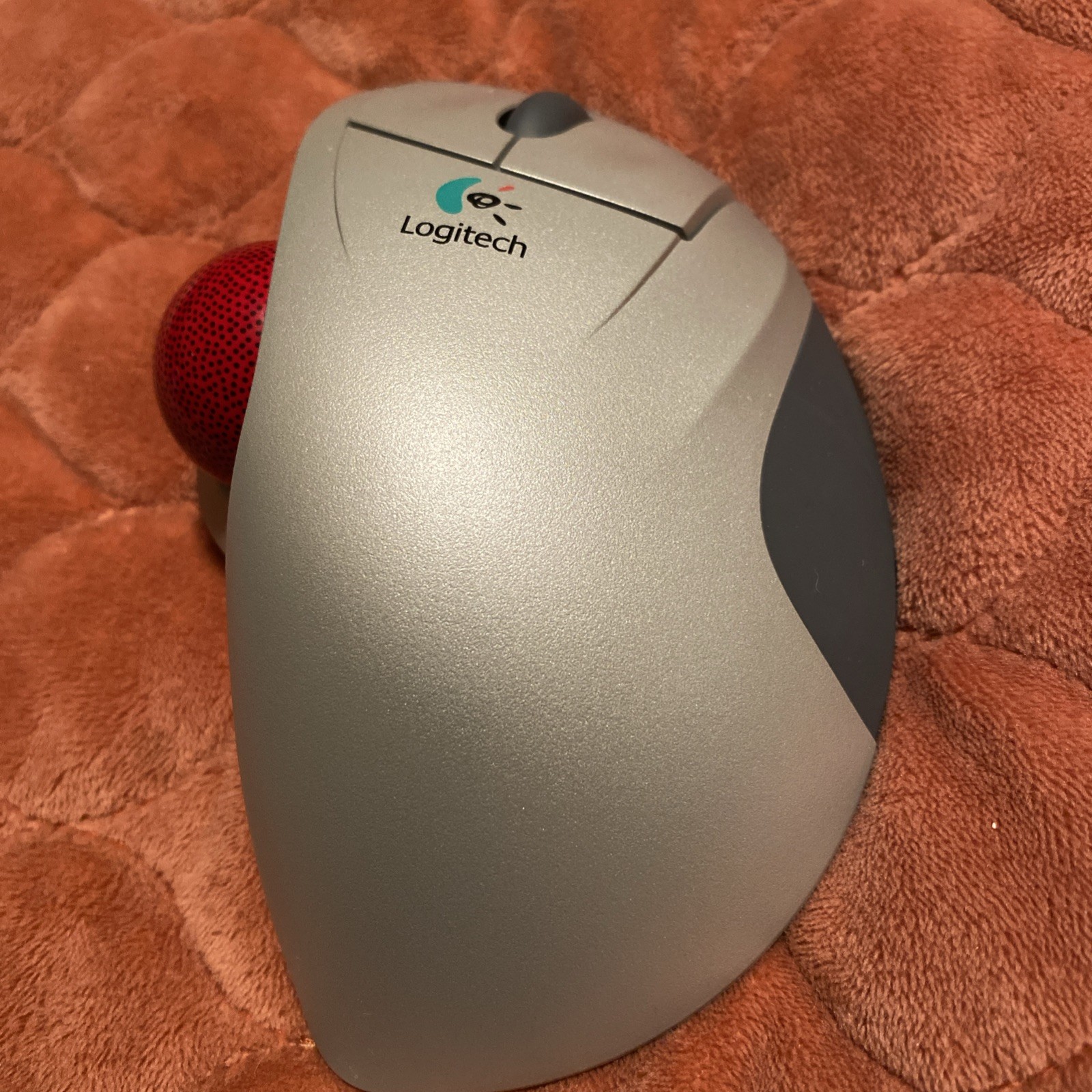 Logitech Cordless Trackman Wheel Mouse Trackball T-RA18 NO RECEIVER