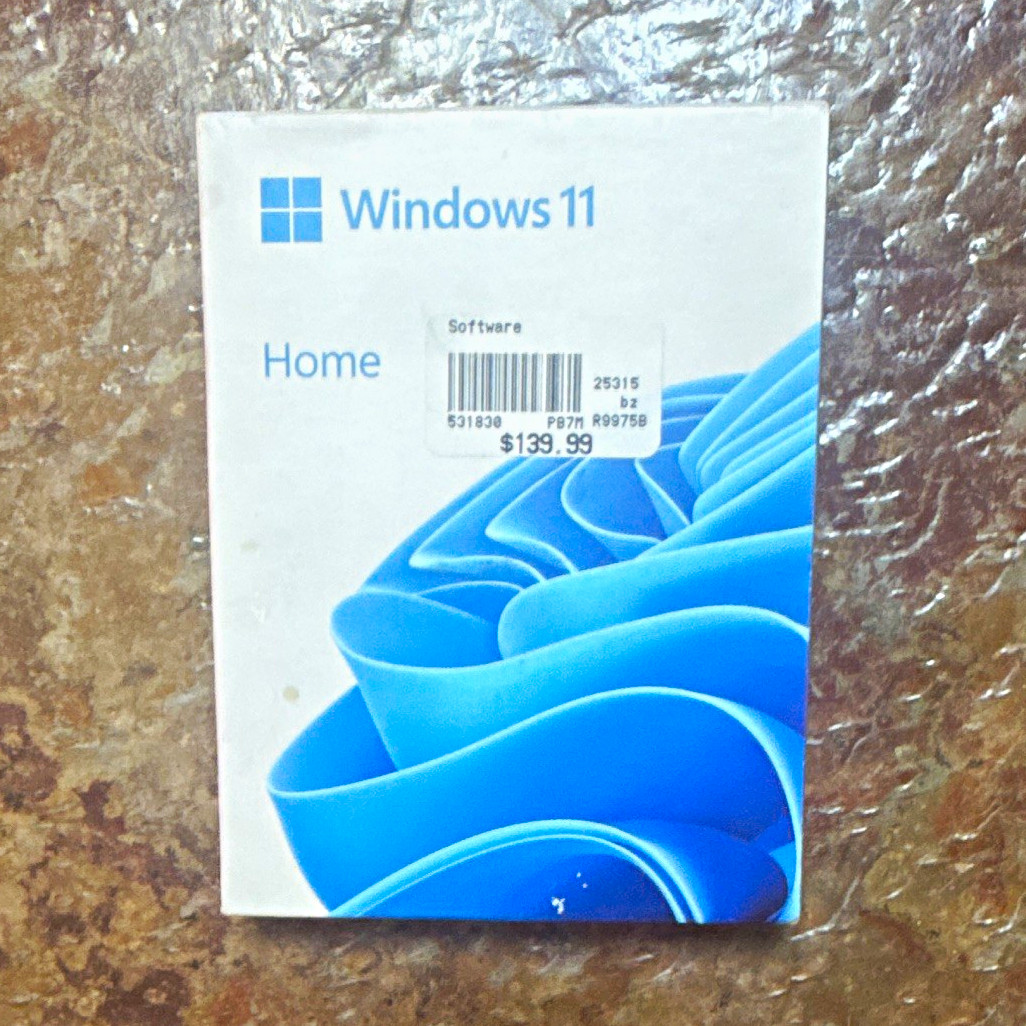 Microsoft Windows 11 Home USB OS, English