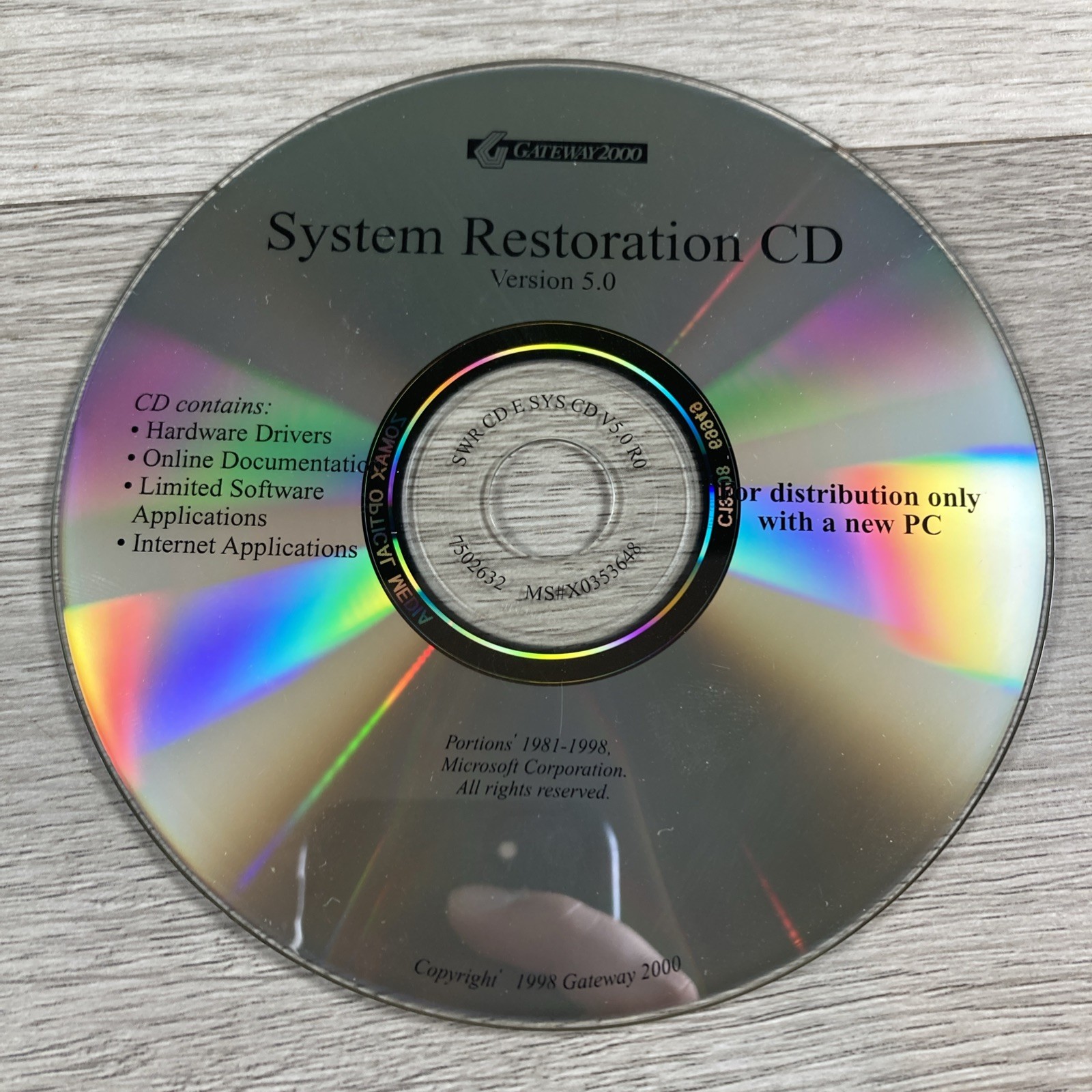 Gateway 2000 System Restoration CD Version 5.0 Drivers Applications Disc