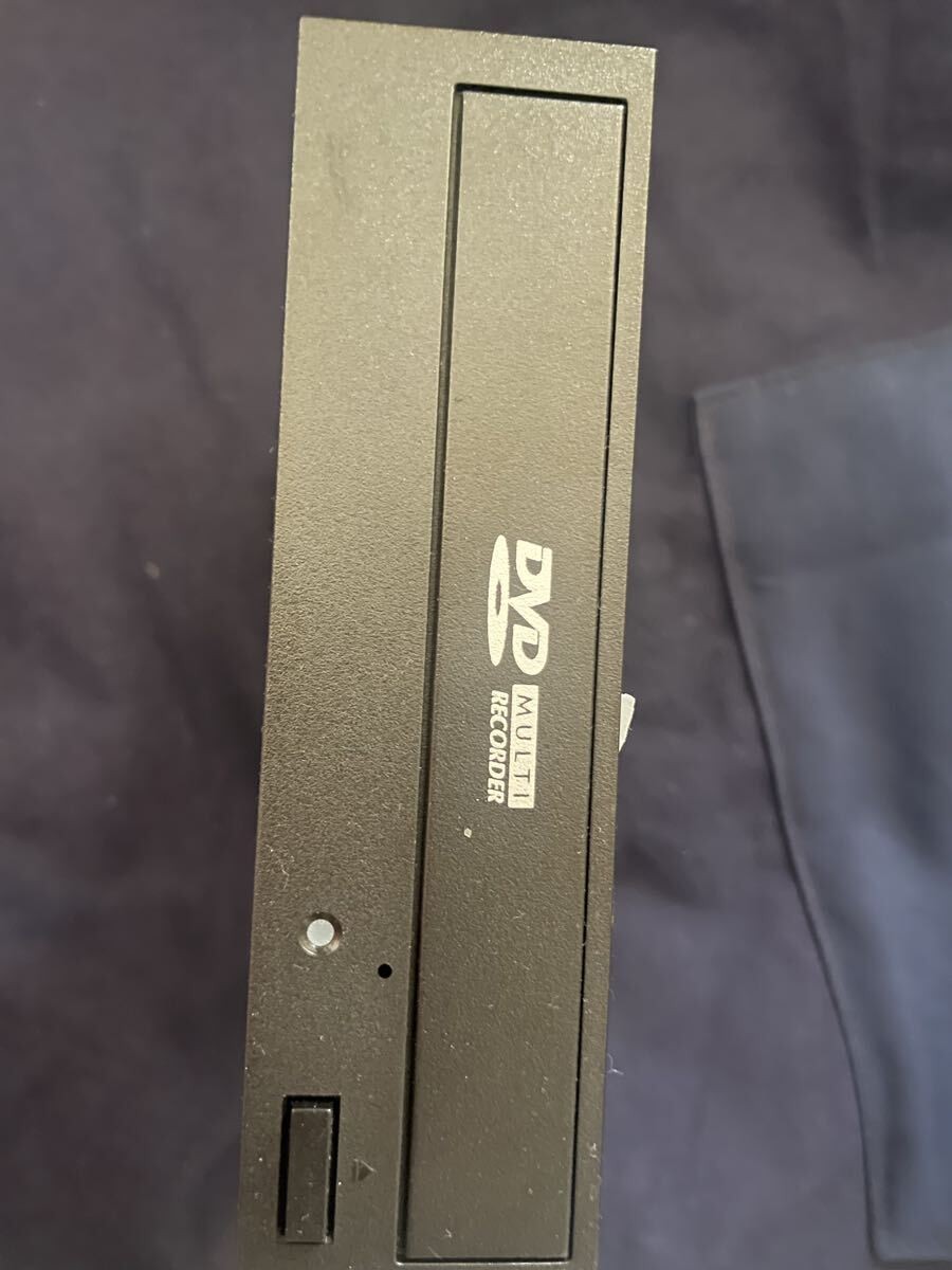 LG Electronics GH24NSD1 SATA 2018 Model