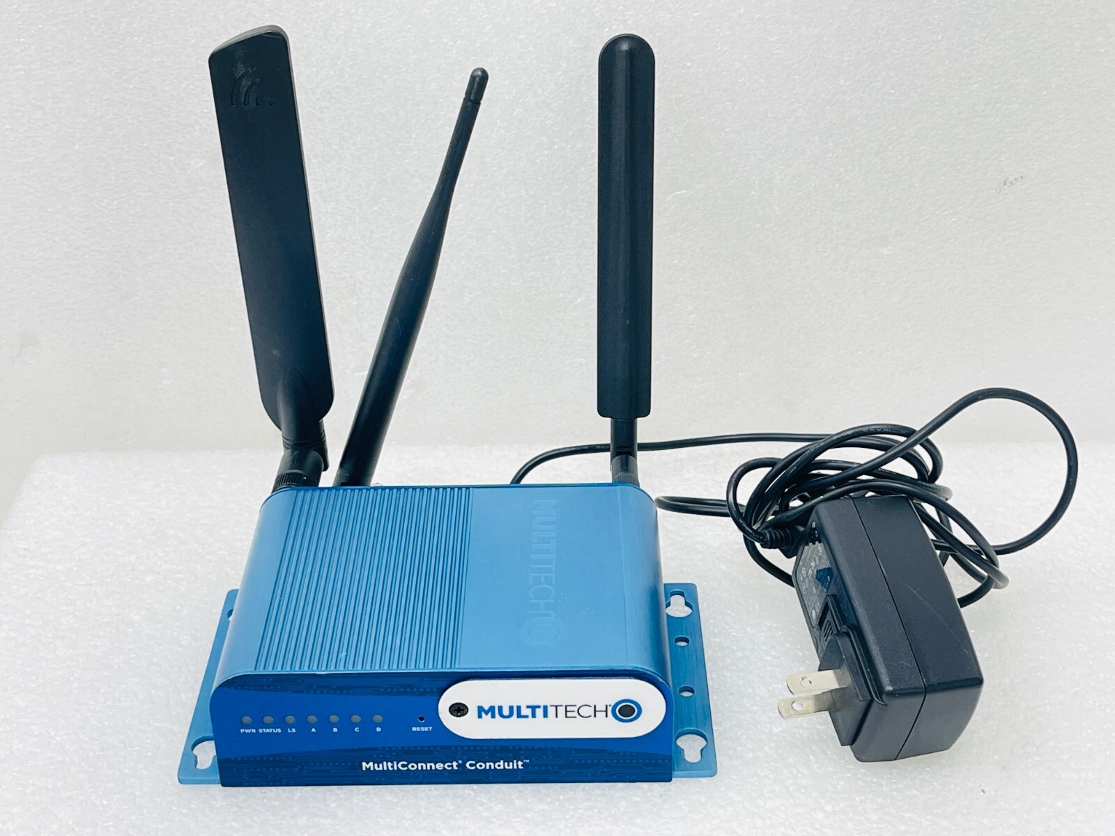 MultiTech CONDUIT MTCDT-LAT1 Gateway Module Multi-Tech Systems Inc. / Used
