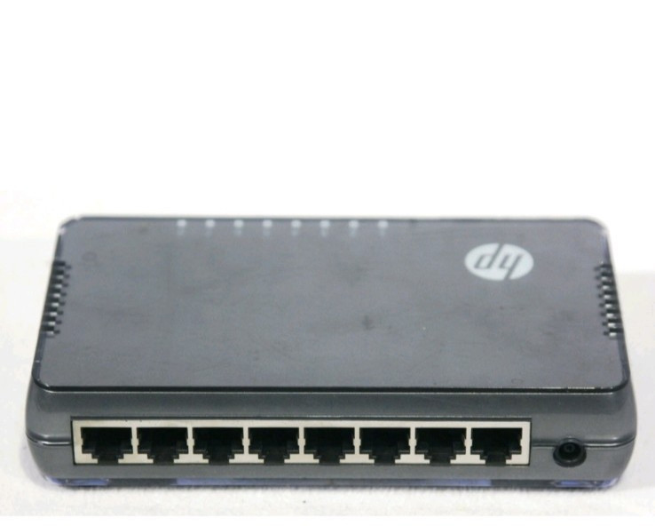 HP RSVLC-1100 8 Port Switch Model J9794A with Power Supply
