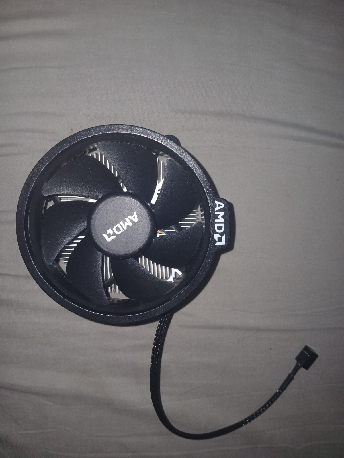 AMD Wraith Stealth Socket AM4 Cooler with Aluminum Heatsink - 712-000052
