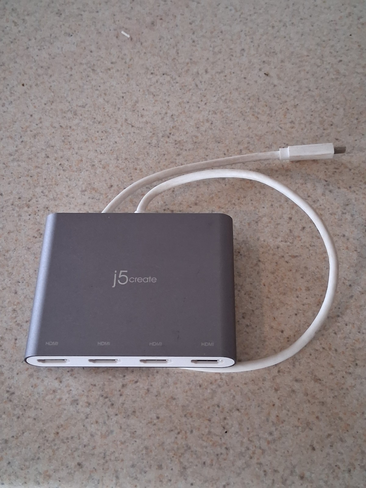 J5 Create Usb-c  To Hdmi 4 Port Model Jca366