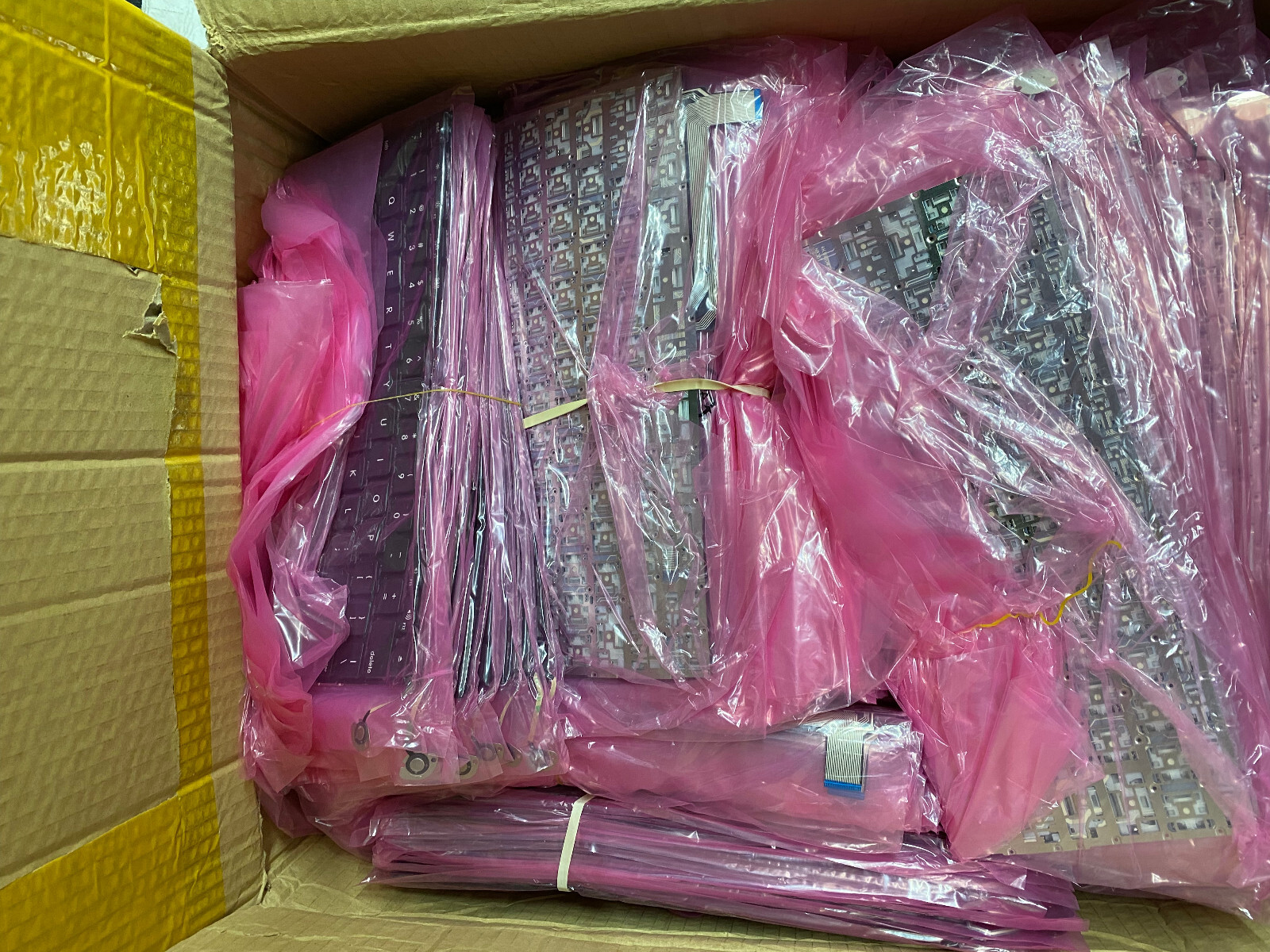 Lot of 100x New US Keyboard for Apple Macbook Pro A1286 15" 2009 2010 2011 2012