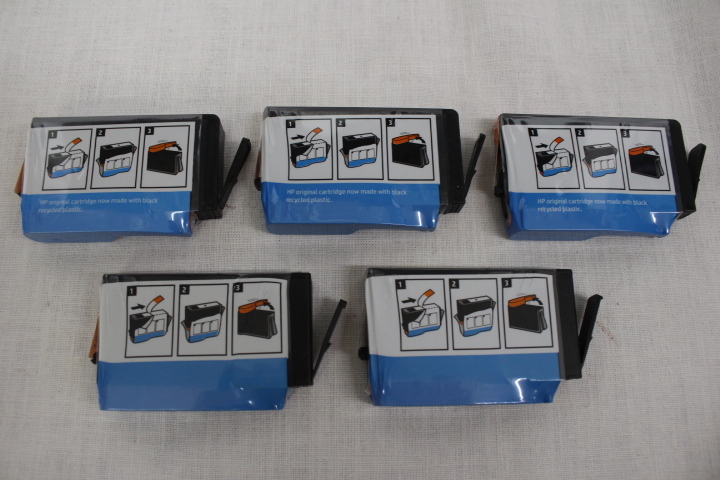 NEW 5 PACK- Mixed Lot HP GENUINE 935 & 935XL Color Ink Sealed Out Of Box