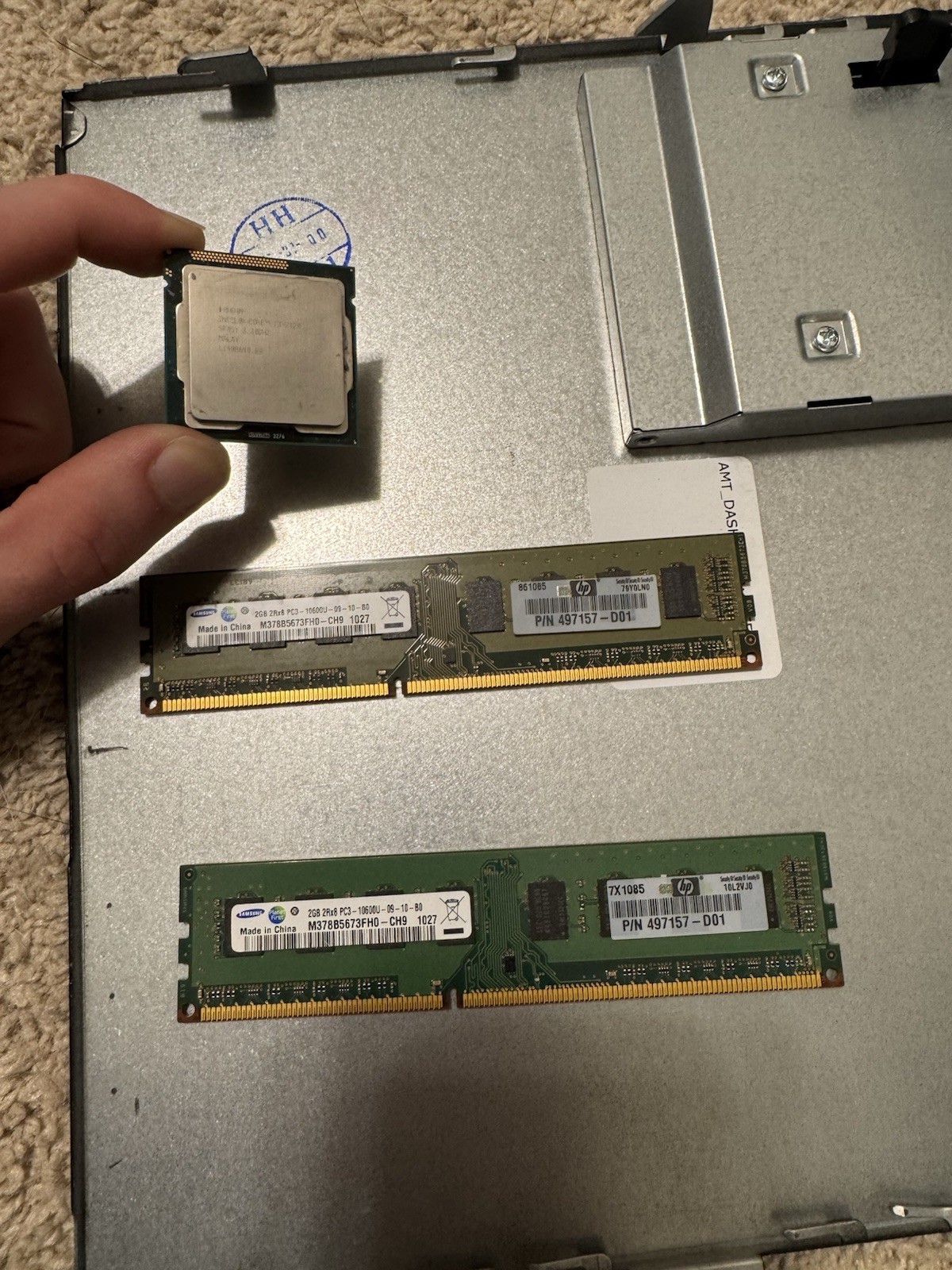 Intel Core i3 4th Gen CPU + 4GB DDR3 RAM Kit (2x2GB Samsung PC3-10600U) Lot