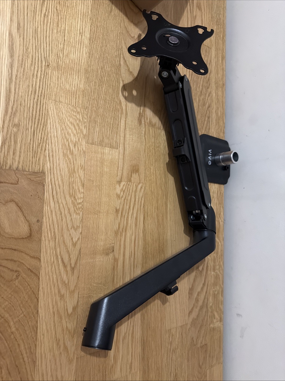 Vivo Pneumatic Arm Single Monitor Desk Mount