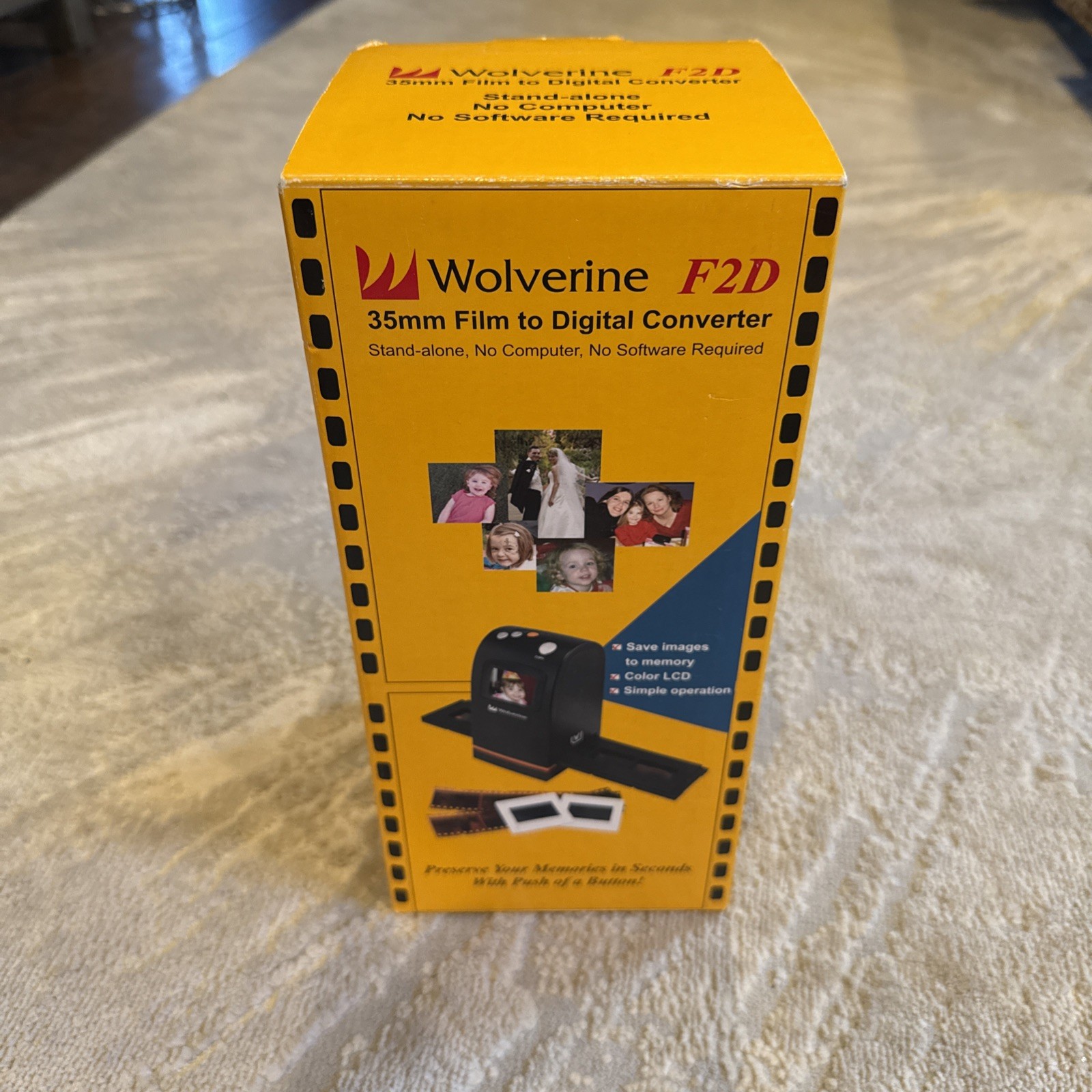 Wolverine Data F2D F2D200 Slide & Film Scanner No Software Needed New In Box