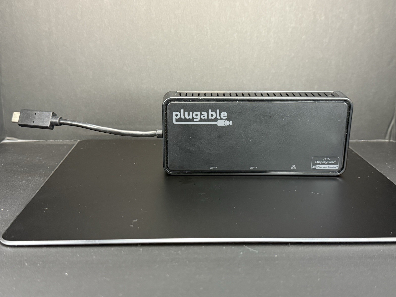 PLUGABLE USB C DUAL 4K DISPLAYPORT AND GIGABIT ETHERNET ADAPTER