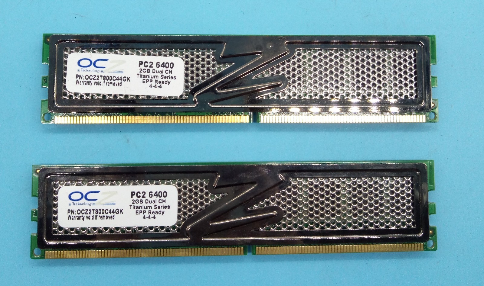 OCZ Titanium Series 4GB (2x2GB) DDR2 PC2 6400 PCZ2T800C44GK #R3257
