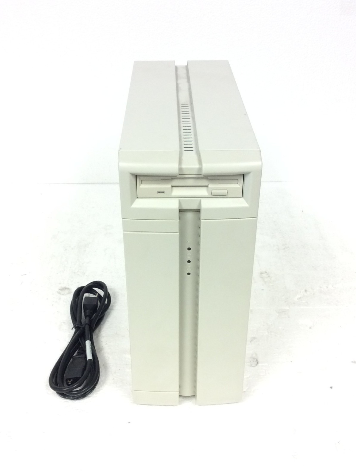 Vintage Systium Technologies 525 Computer Intel Celeron 2.40Ghz w/512Ram, No HD