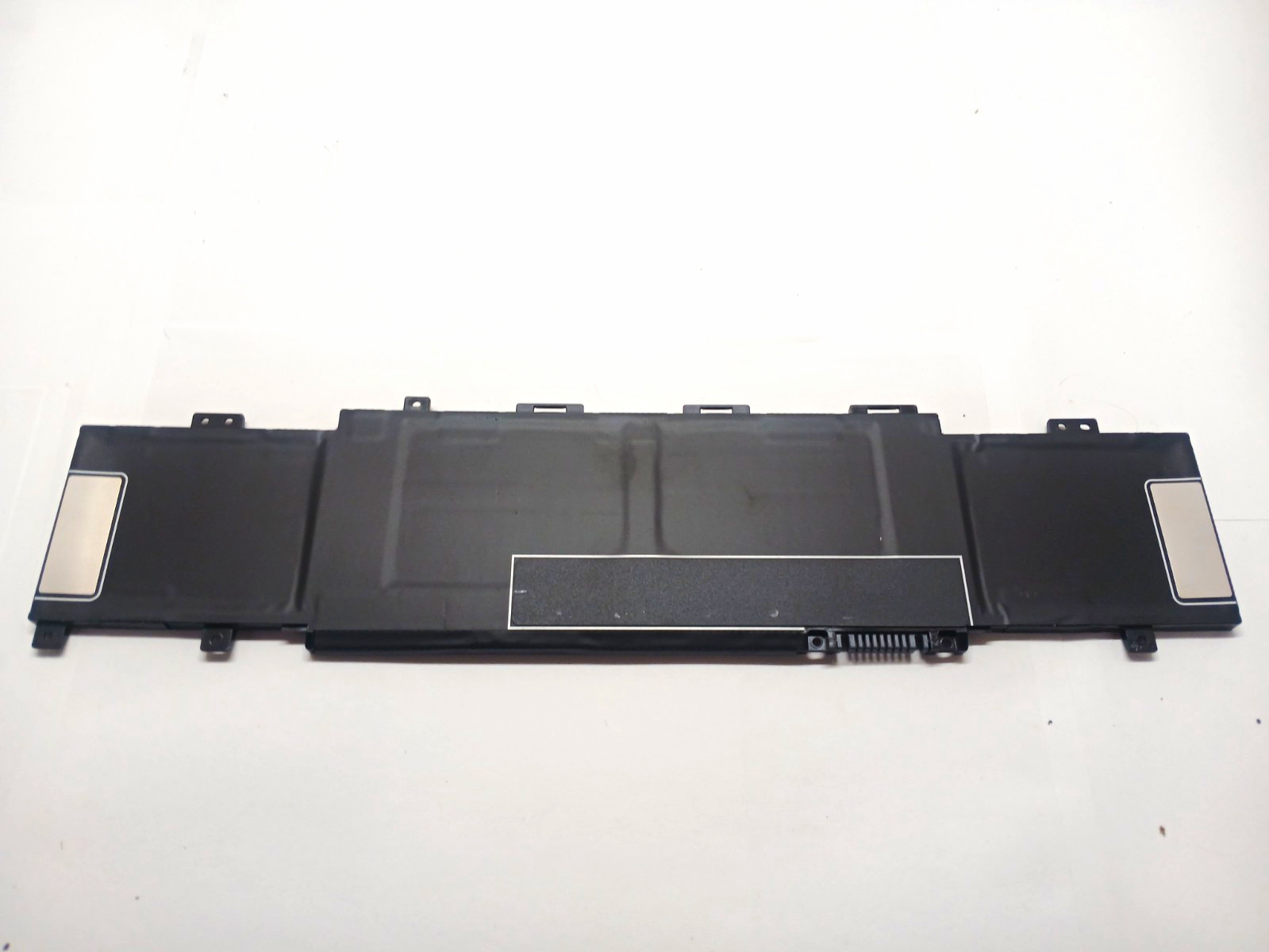 HP T104XL TL04XL HSTNN-IB9T Li-Polymer Battery 15.12V 3500mAh Black