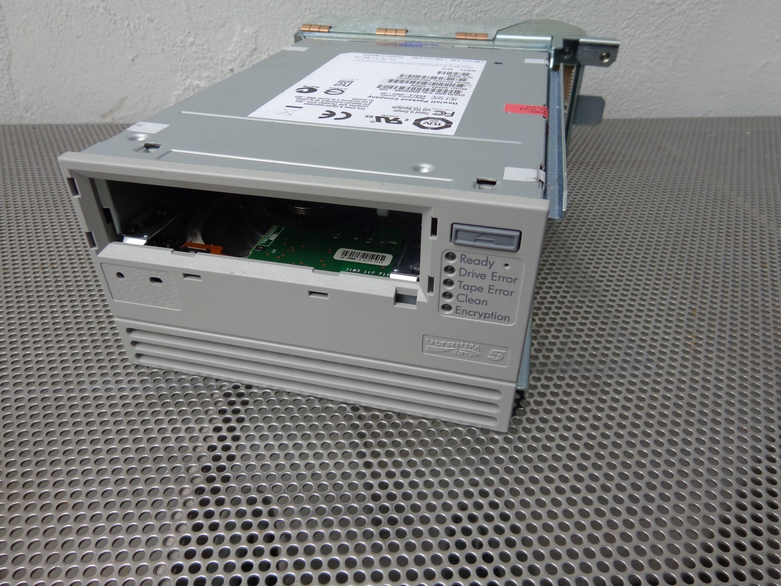 HP LTO-5 SAS Tape Drive Overland NEO AQ263-20800 BRSLA-0902 80000298-106 2000e