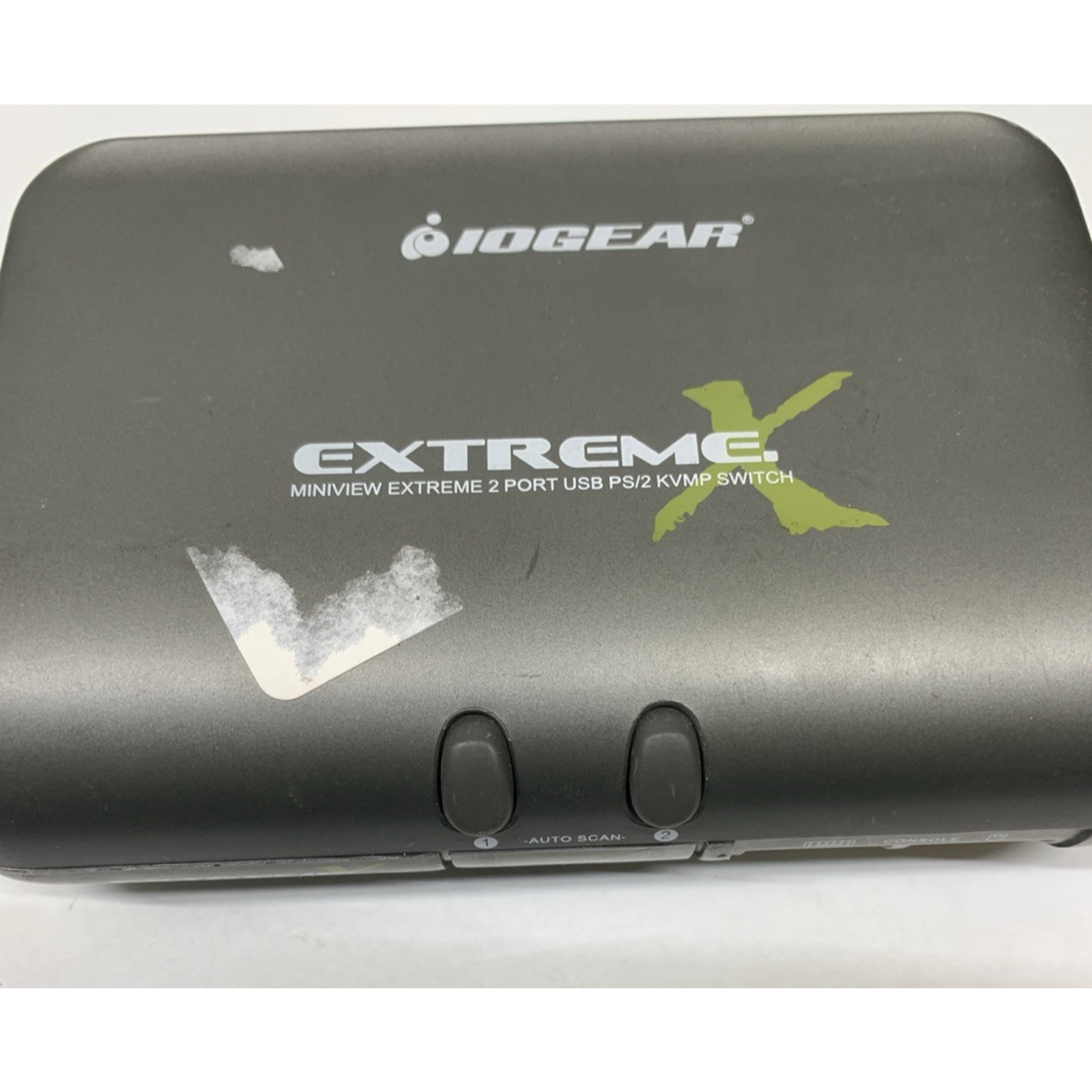 IOGEAR MiniView Extreme 2-Port Multimedia KVMP Switch w/ Cables | GCS1732