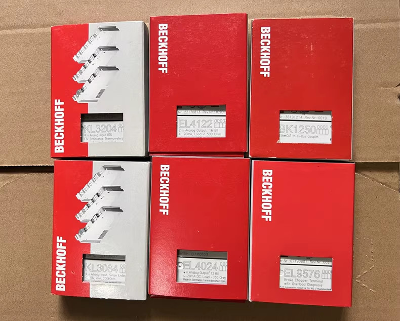 1 Pcs Brand New BECKHOFF KL3204-0018 Module Spot Goods Fast shipping DHL/Fedex