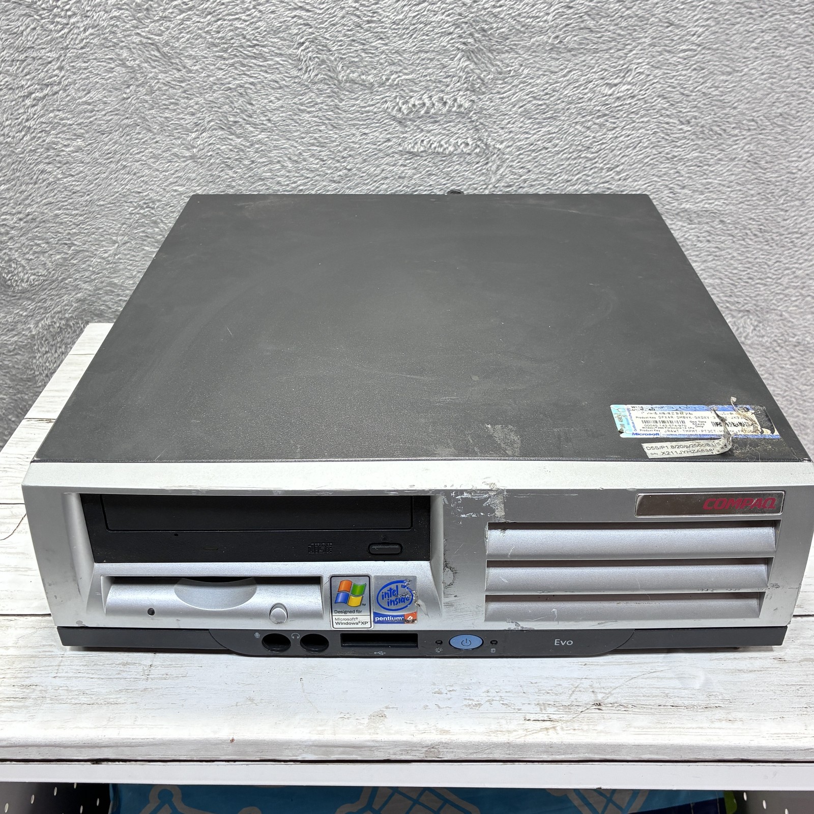 Compaq Evo D500 Pentium 4 Desktop PC Windows XP Ready 1GB RAM 20GB HDD CD-ROM