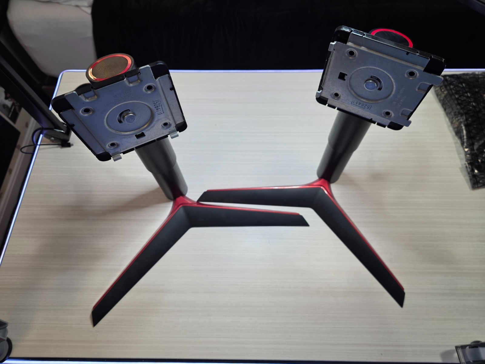 LG UltraGear 27" Monitor Stand OEM Replacement Black/Red 27GL83A-B / 27GL850-B)