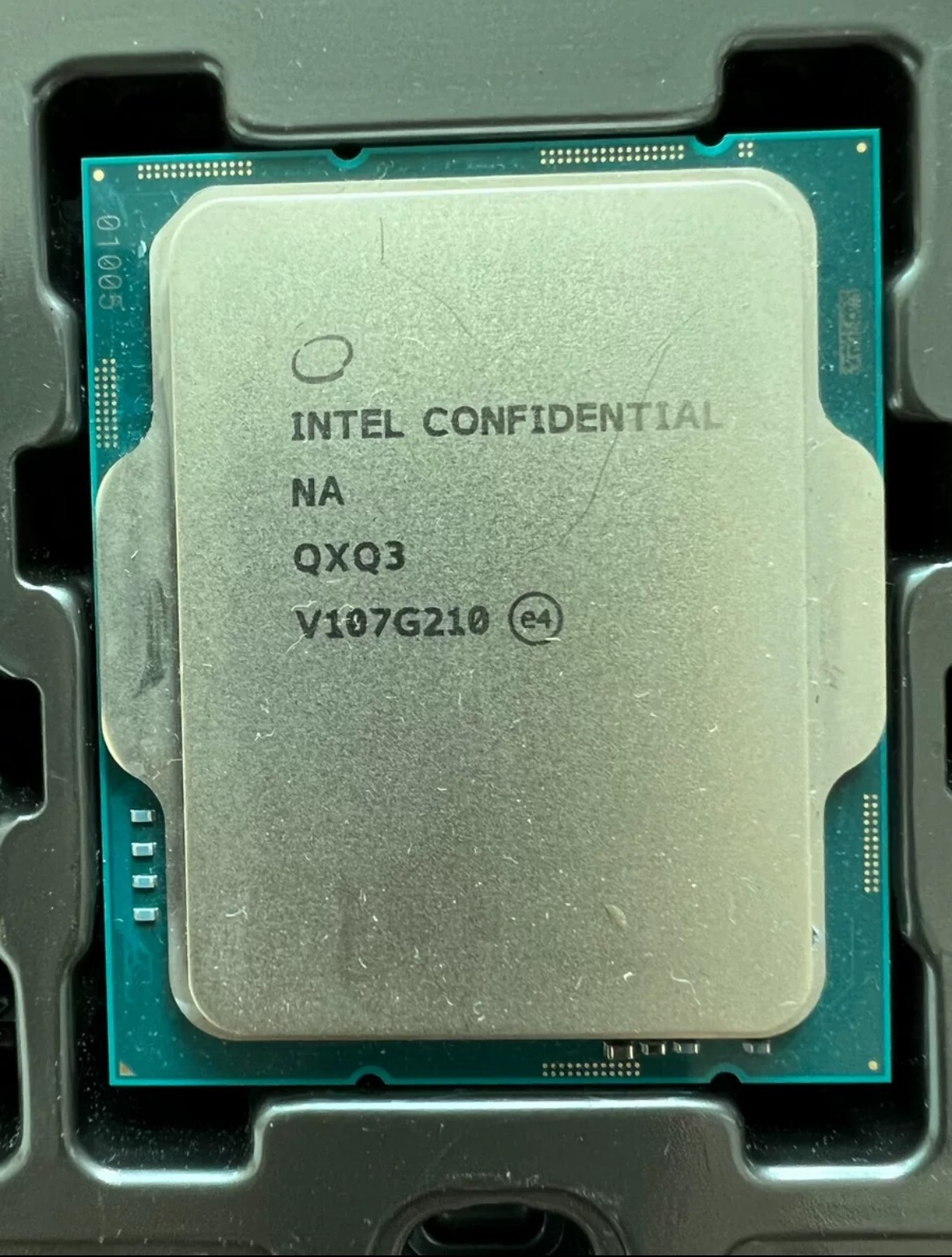 Intel Core i9-12900 ES QXQ3 1.2GHz 16Core 24Thread LGA1700 CPU Processor