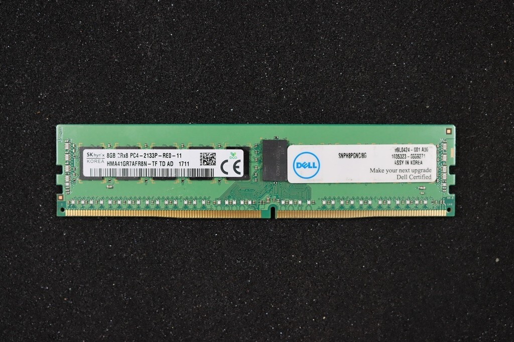Hynix HMA41GR7AFR8N-TF DDR4 Module 8GB (1x8) ECC Reg. PC3-17000U DDR3-2133 #6953