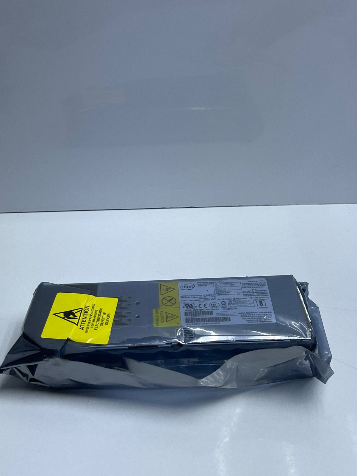 Intel DPS-750XB A Switching Power Supply E98791-011 Rev:06F