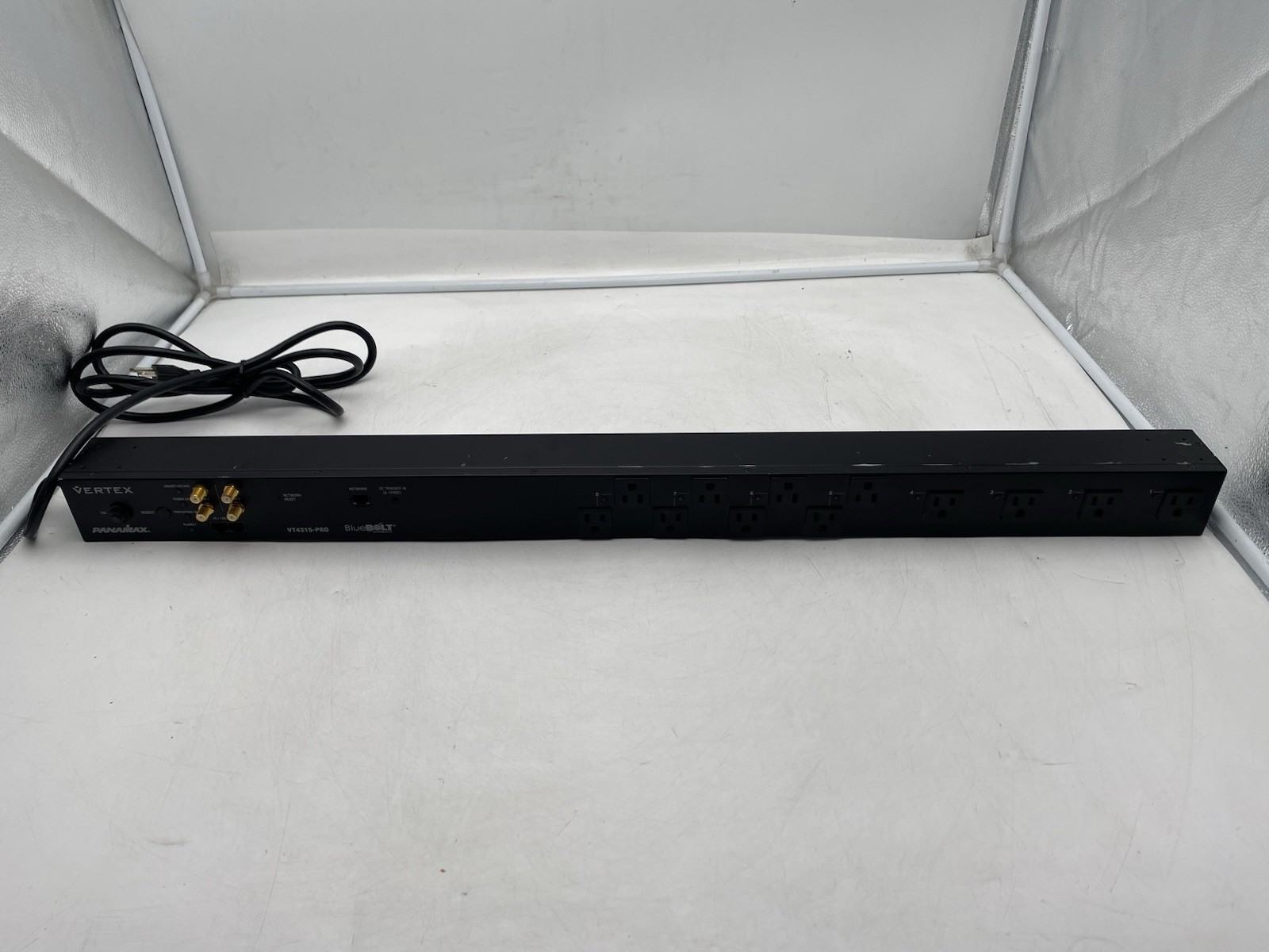 Vertex Panamax VT4315-PRO BlueBolt Controllable Power 8-Outlets