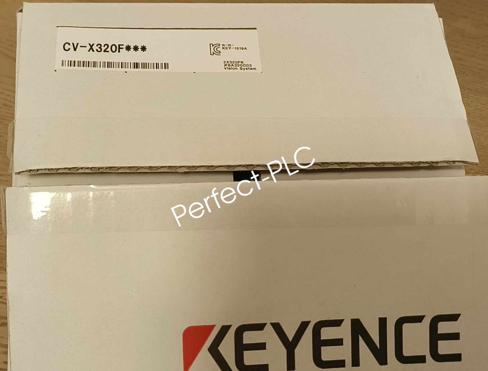 1PC Keyence CV-X320F New Vision Controller