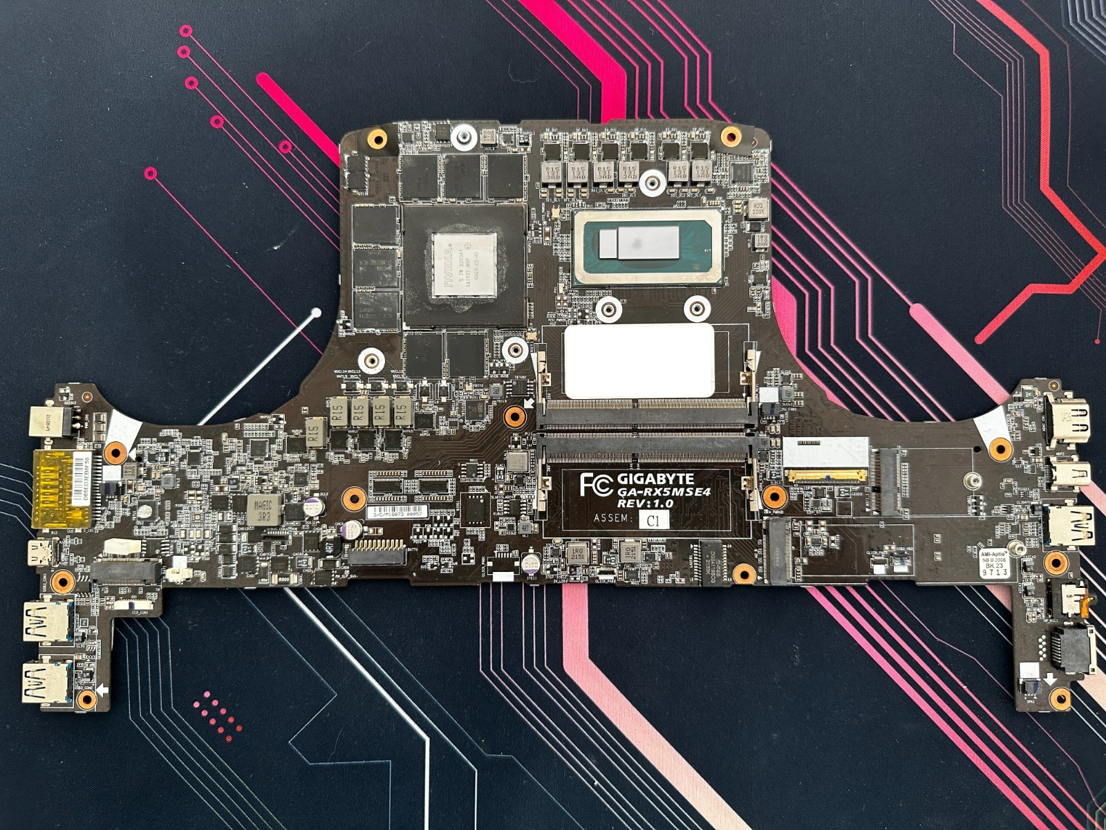 Gigabyte AORUS 5 SE4 RX5M Motherboard GA-RX5MSE4 Rev:1.0 i7-12700H - RTX3070