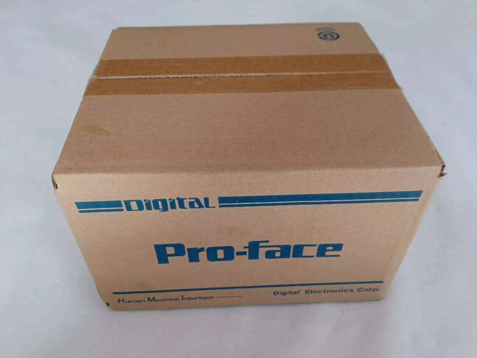 New Pro-face HMI AGP3500-T1-D24-FN1M Touch Screen AGP3500T1D24FN1M FedEx or DHL