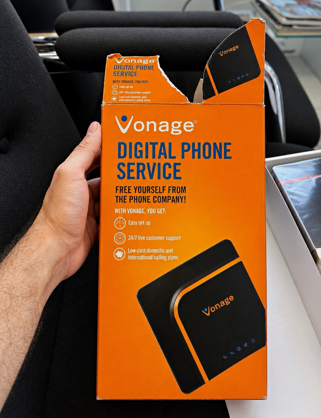 Vonage VDV22-VD VoIP Adapter Gateway 1 Line RJ-45/RJ-11 Black Orange