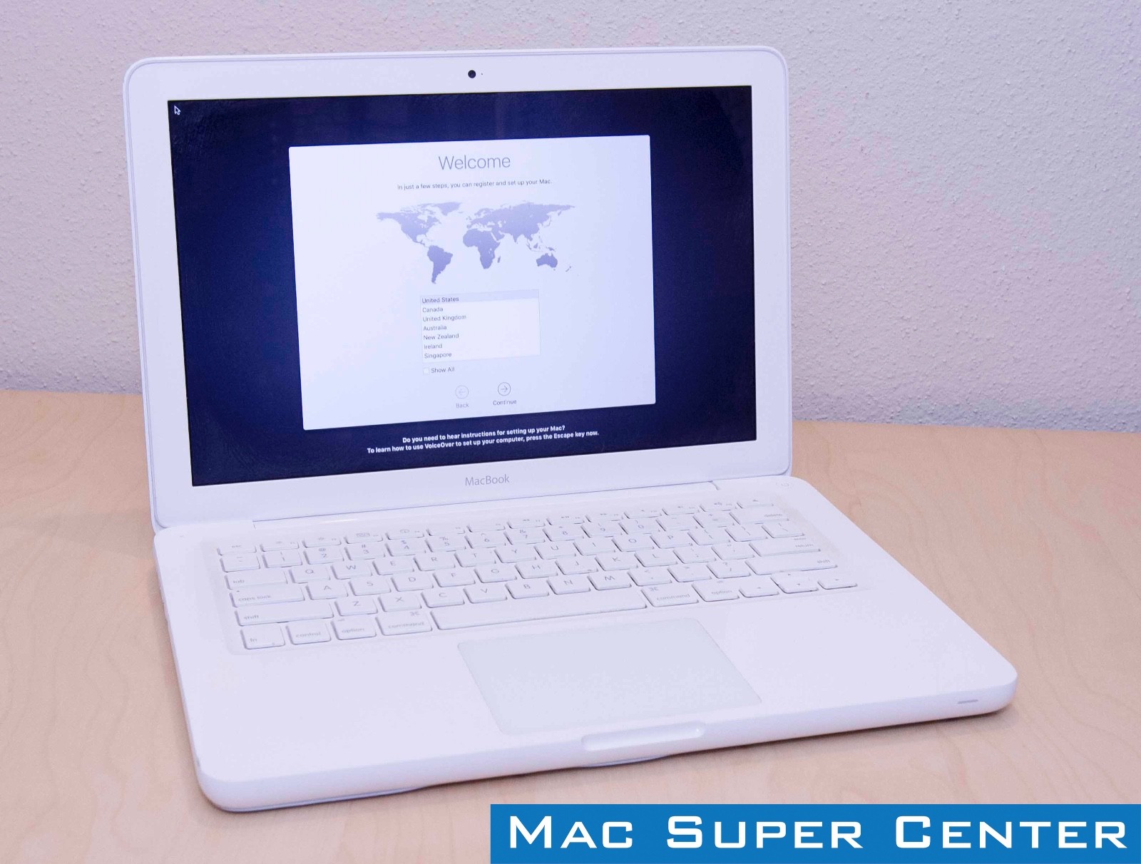 Apple MacBook Unibody 13.3" - 2.26GHz Intel C2D| 2GB RAM| 250GB HD| GRADE B