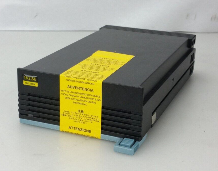 HARD DRIVE HP A3714A 18GB  10K RPM  A3714-69002