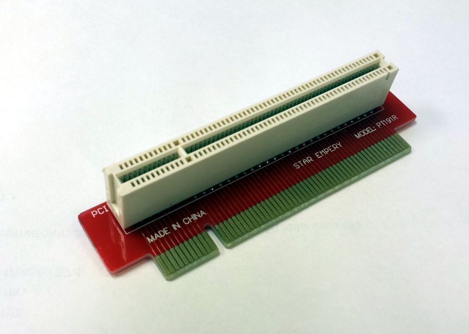 CHN PCI RISER-1U-RIGHT Inward Angle Rackmount Adapter Extender Card