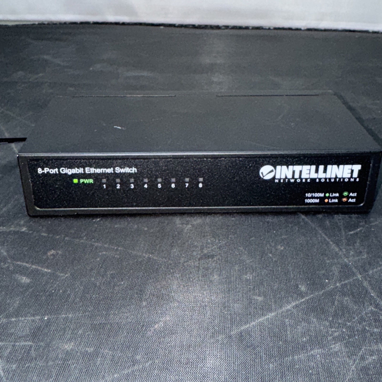 Intellinet  (530347) 8-Ports External Switch