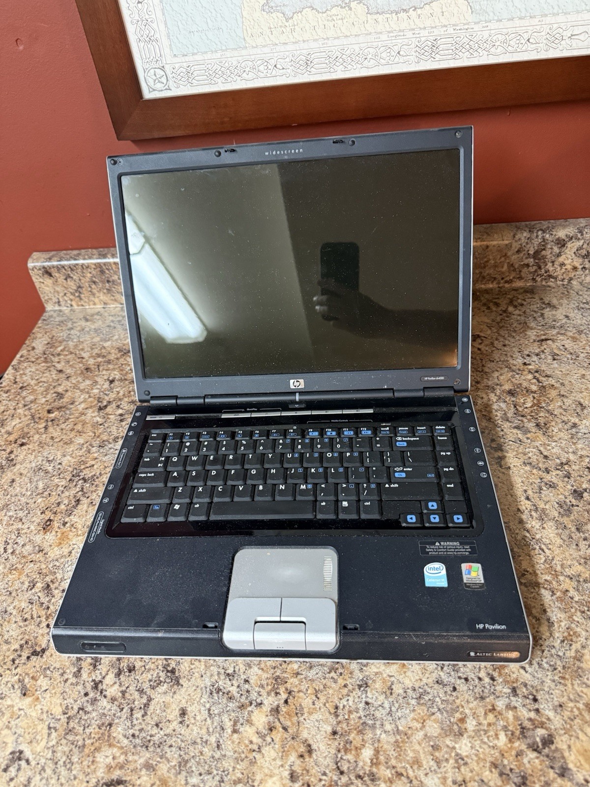 HP Pavilion dv4000 15.4” Vintage Laptop Untested No AC Adapter Parts Repair