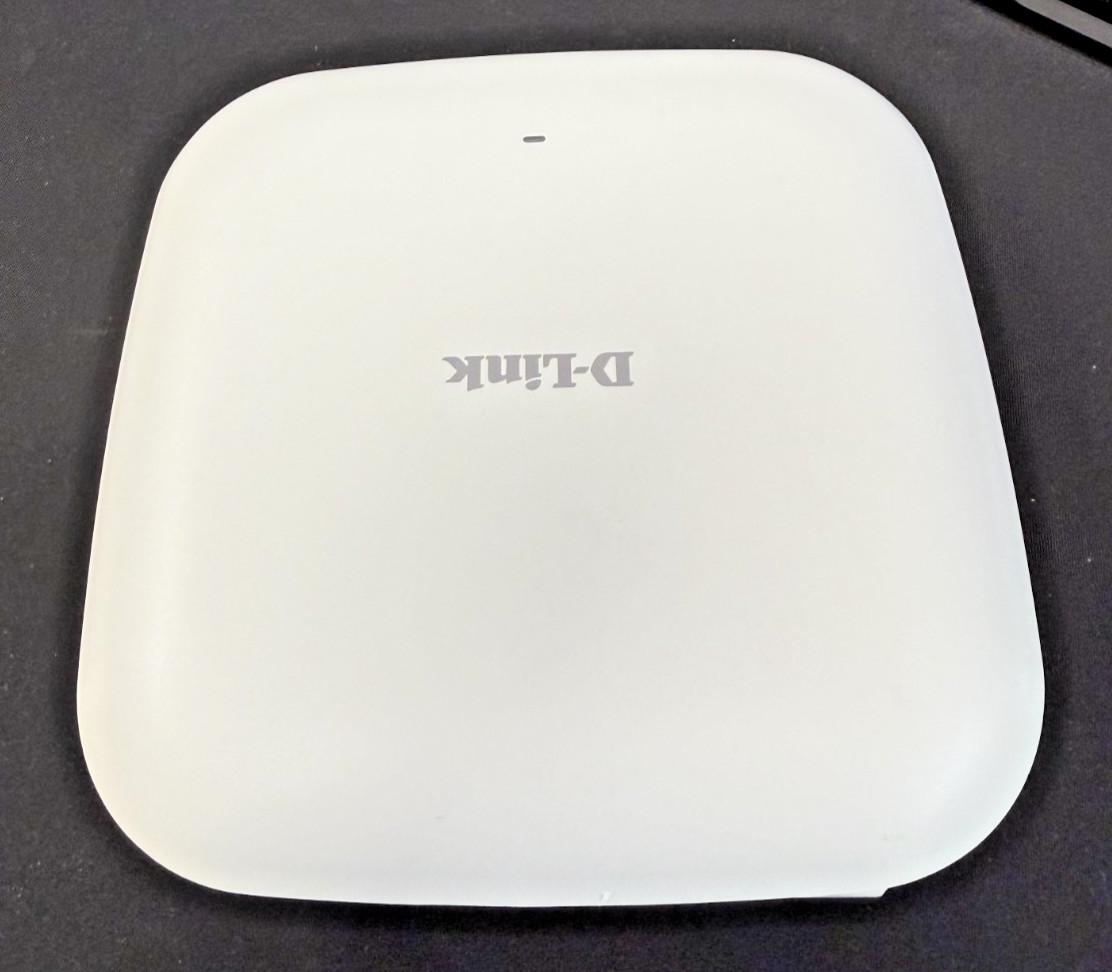 D-Link DAP-X2810 Nuclias Connect Wall Mount Access Point - PoE - WiFi 6