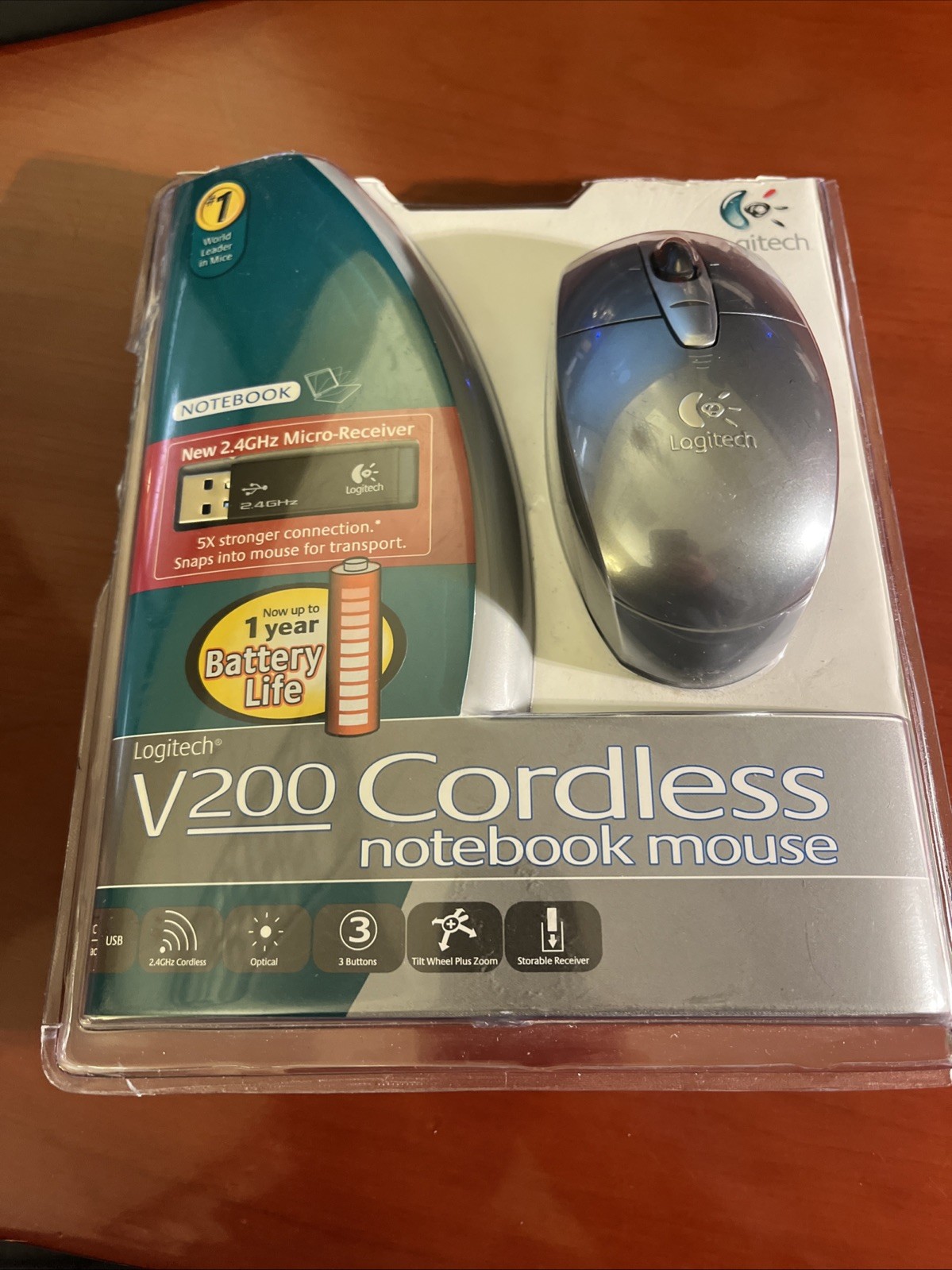 Logitech V200 Cordless Notebook Mouse Optical USB Windows & Mac 2005- Open Box