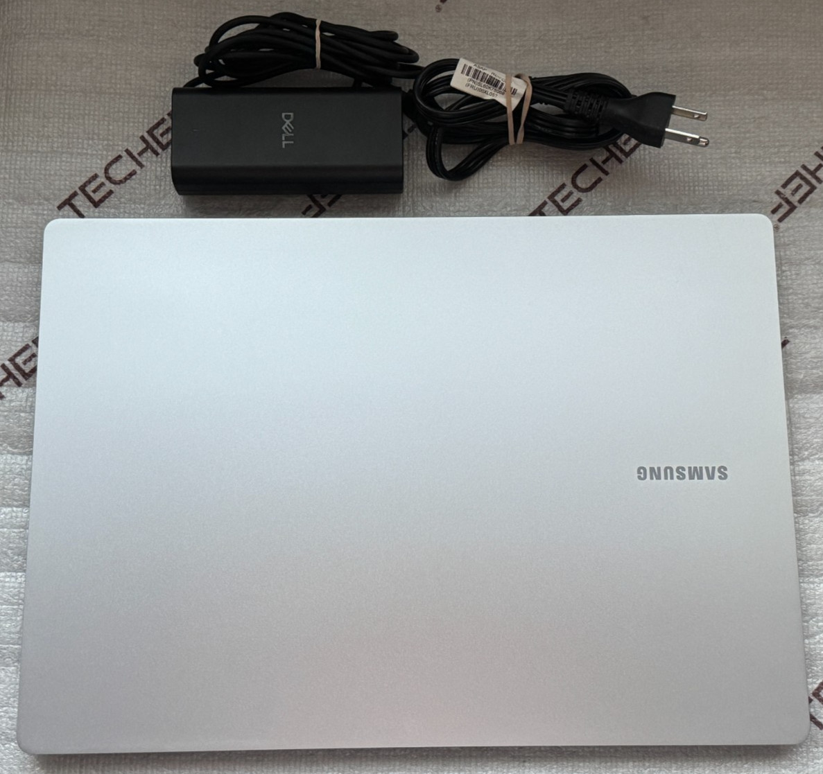 Samsung Galaxy Book4 Edge 16" 3K Touch Laptop Snapdragon X Elite 16GB 512GB READ