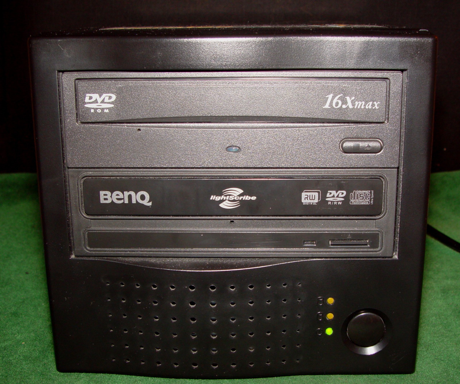 ALERATEC Professional DVD/CD 1:1 Duplicator Disc Production - TESTED WORKS Great