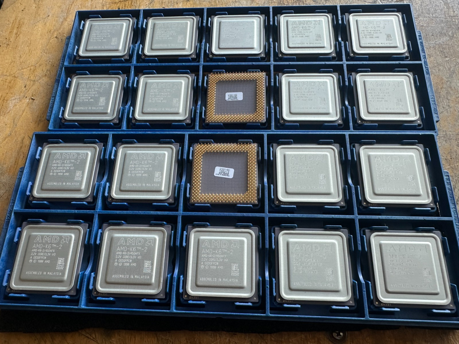 10  AMD AMD-K6-2 450AFX CPU Super Socket 7 2.2v core 3.3v K6-II Vintage CPU 1998