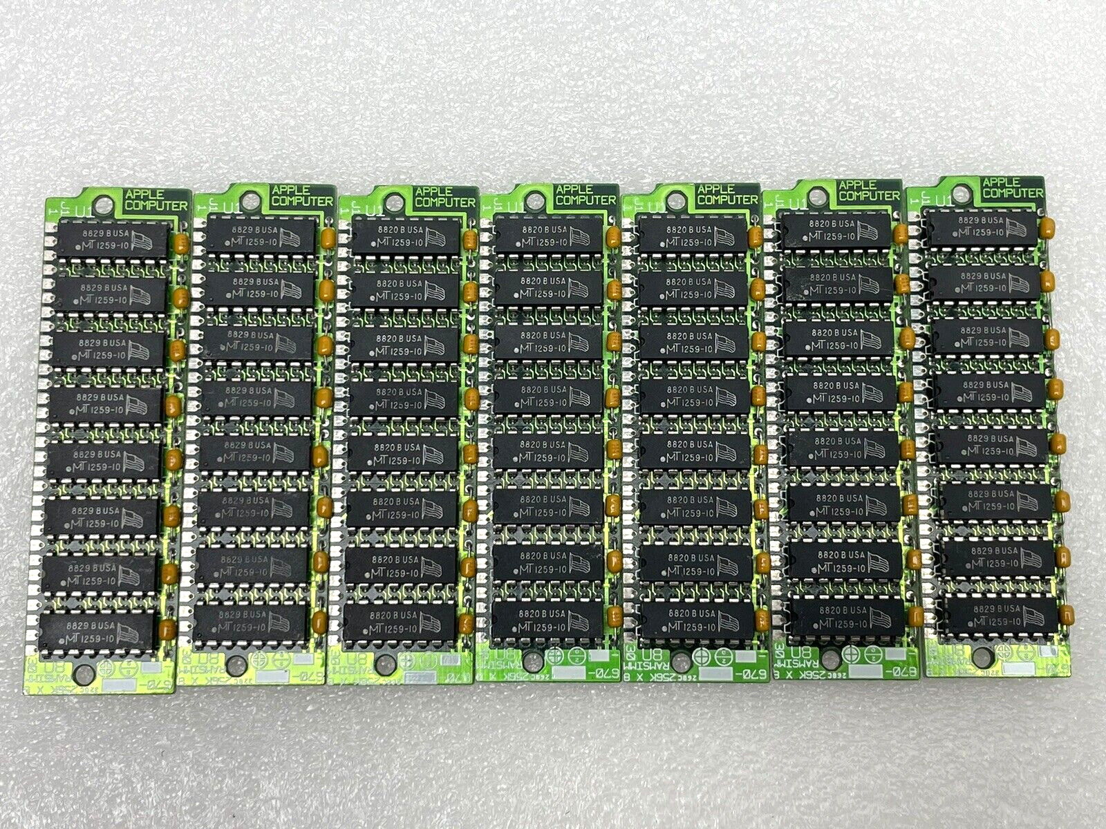 VINTAGE APPLE LOT OF 7 256k RAM SIMM 30 PIN 820-0251-01 MT 1259-10 USA FLAG LOGO