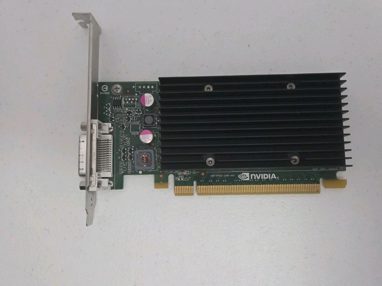 NVIDIA Quadro NVS 300 512 MB GDDR3 PCI Express 2.0 x16 Video Card High Profile