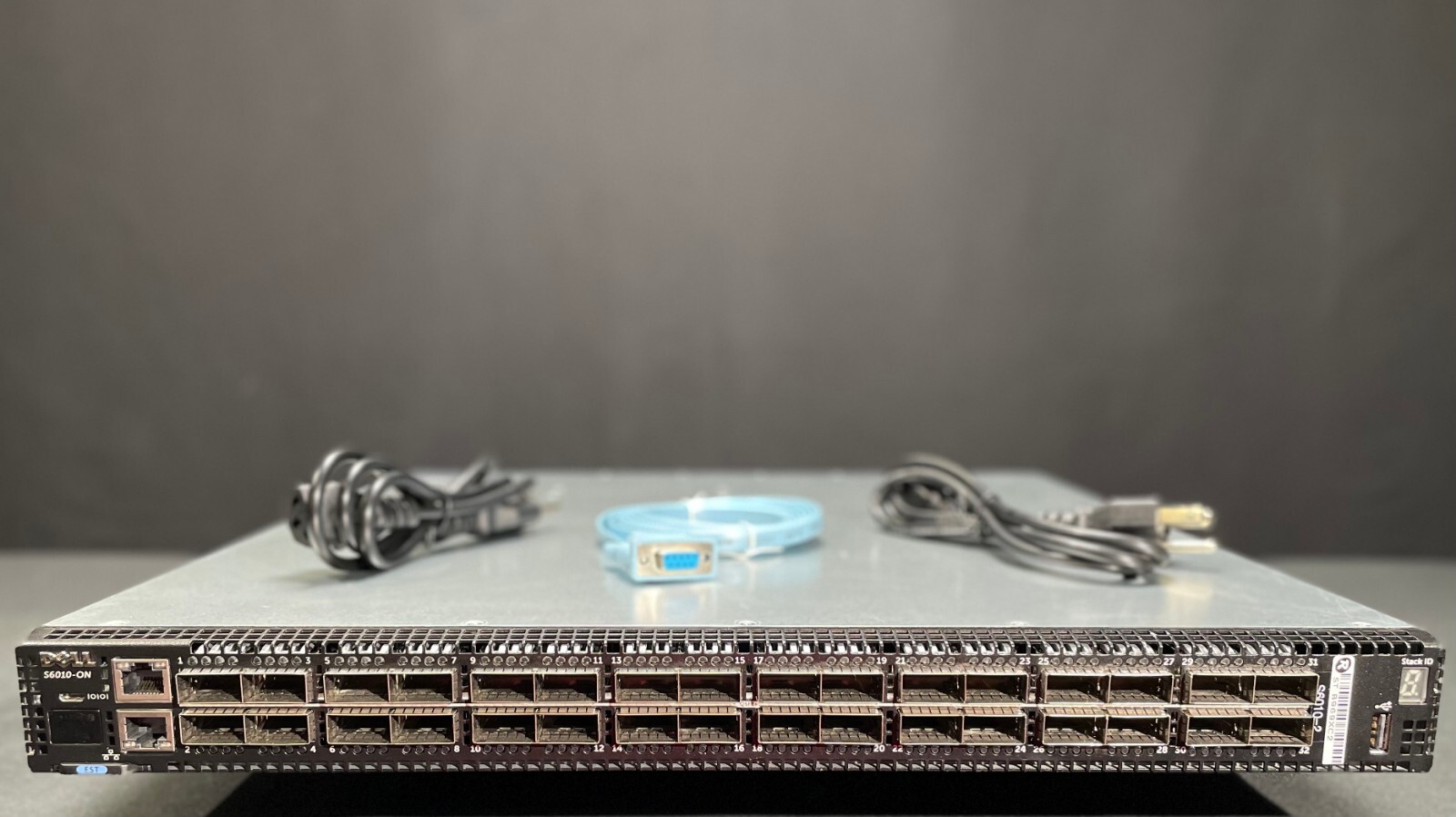Dell EMC Networking S6010-ON 32 Port 40GbE QSFP+ Switch -Same Day Shipping